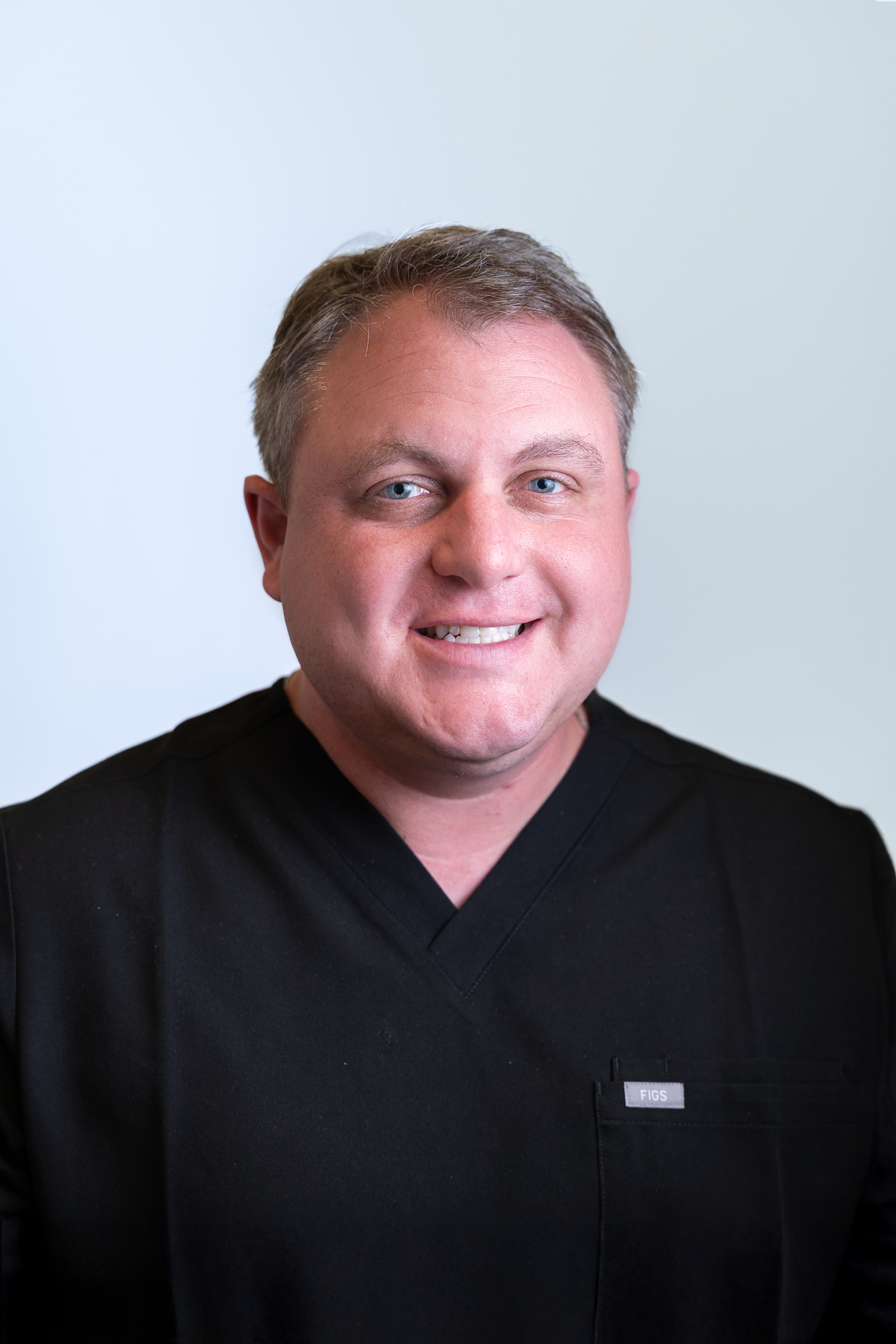 Dr. Daniel Nelson